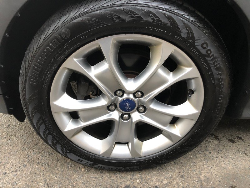 Used Ford Escape 4WD 4dr Titanium 2014 | Union Street Auto Sales. West Springfield, Massachusetts Used Ford Escape 4WD 4dr Titanium 2014 | Union Street Auto Sales. West Springfield, Massachusetts