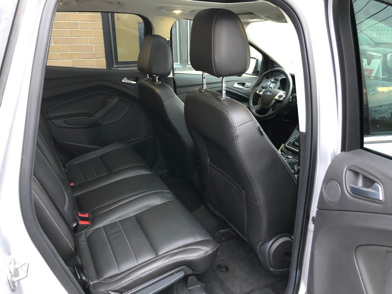 Used Ford Escape 4WD 4dr Titanium 2014 | Union Street Auto Sales. West Springfield, Massachusetts Used Ford Escape 4WD 4dr Titanium 2014 | Union Street Auto Sales. West Springfield, Massachusetts