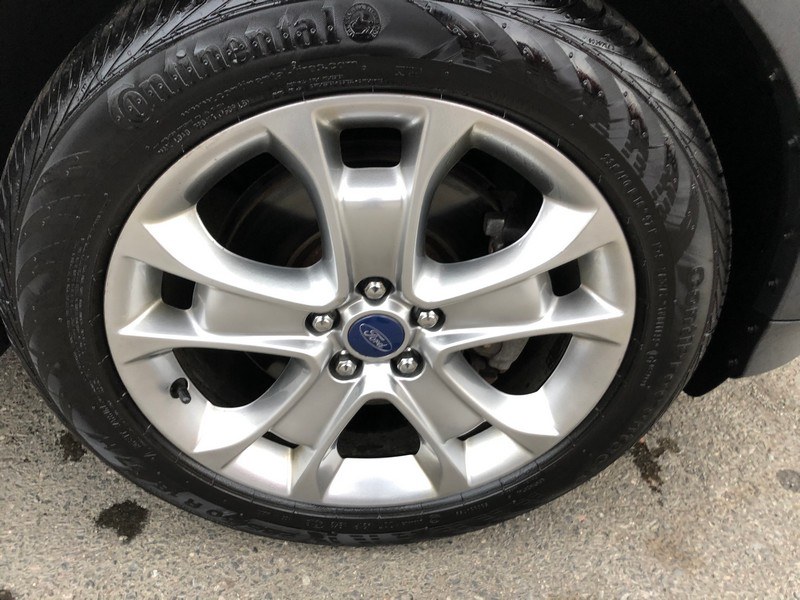 Used Ford Escape 4WD 4dr Titanium 2014 | Union Street Auto Sales. West Springfield, Massachusetts Used Ford Escape 4WD 4dr Titanium 2014 | Union Street Auto Sales. West Springfield, Massachusetts
