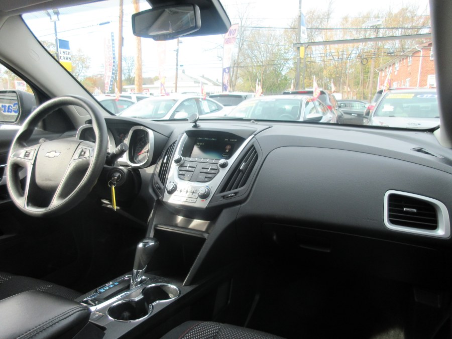 2017 Chevrolet Equinox FWD 4dr LS, available for sale in Linden, New Jersey | Route 27 Auto Mall. Linden, New Jersey 2017 Chevrolet Equinox FWD 4dr LS, available for sale in Linden, New Jersey | Route 27 Auto Mall. Linden, New Jersey