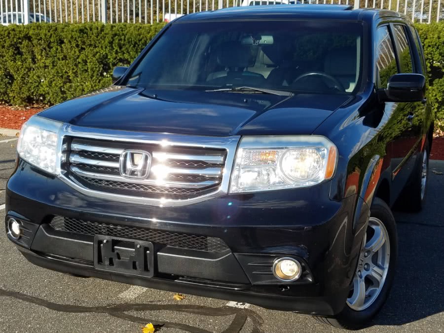 2012 Honda Pilot 4WD 4dr EX-L w/Leather,Sunroof,Backup Camera,DVD, available for sale in Queens, NY