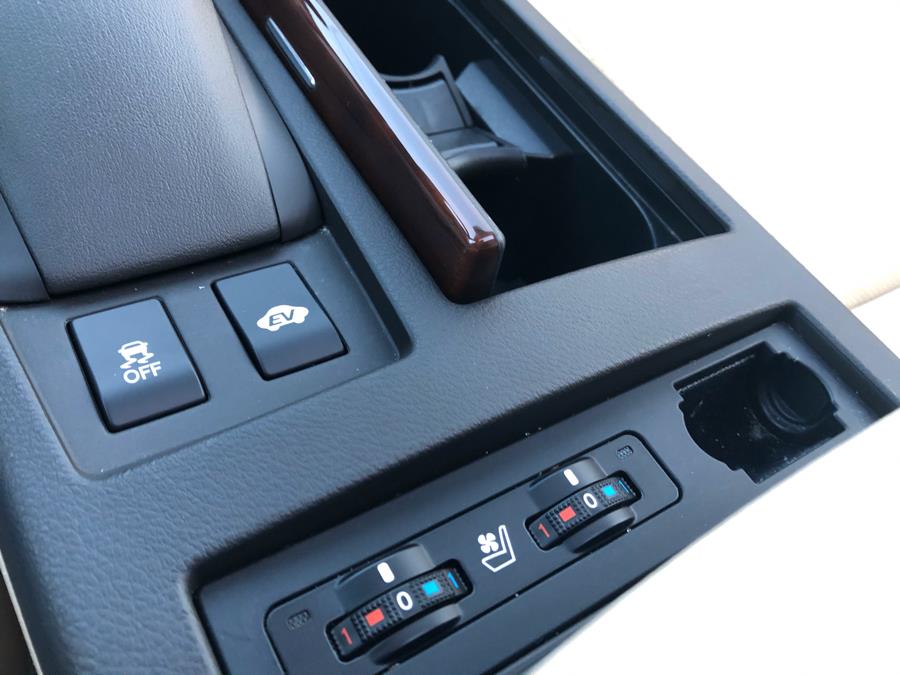 Used Lexus RX 450h Hybrid 2013 | Green Light Auto Wholesale. Daly City, California Used Lexus RX 450h Hybrid 2013 | Green Light Auto Wholesale. Daly City, California