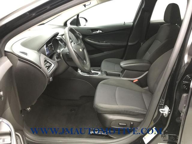 2016 Chevrolet Cruze 4dr Sdn Auto LT, available for sale in Naugatuck, Connecticut | J&M Automotive Sls&Svc LLC. Naugatuck, Connecticut 2016 Chevrolet Cruze 4dr Sdn Auto LT, available for sale in Naugatuck, Connecticut | J&M Automotive Sls&Svc LLC. Naugatuck, Connecticut