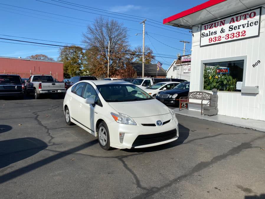 2014 Toyota Prius 5dr HB Two (Natl), available for sale in West Haven, Connecticut | Uzun Auto. West Haven, Connecticut