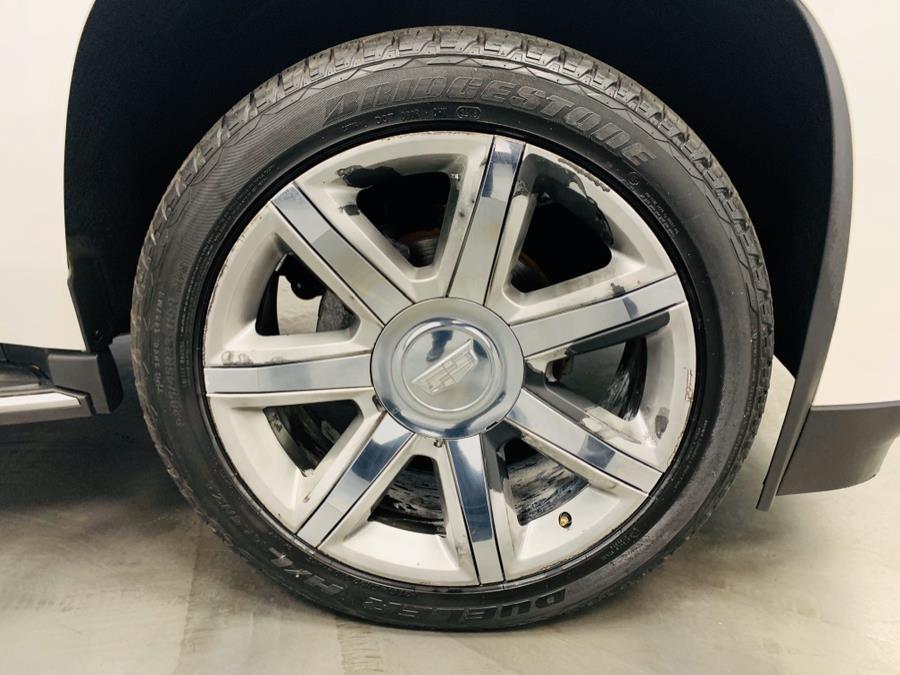 2016 Cadillac Escalade 4WD 4dr Luxury Collection, available for sale in Linden, New Jersey | East Coast Auto Group. Linden, New Jersey 2016 Cadillac Escalade 4WD 4dr Luxury Collection, available for sale in Linden, New Jersey | East Coast Auto Group. Linden, New Jersey