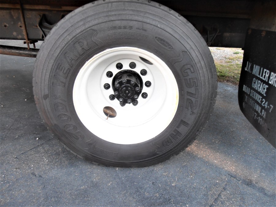 2015 INTERNATIONAL DURASTAR 4300 26 FT BOX TRUCK w LIFTGATE, available for sale in COPIAGUE, New York | Warwick Auto Sales Inc. COPIAGUE, New York 2015 INTERNATIONAL DURASTAR 4300 26 FT BOX TRUCK w LIFTGATE, available for sale in COPIAGUE, New York | Warwick Auto Sales Inc. COPIAGUE, New York
