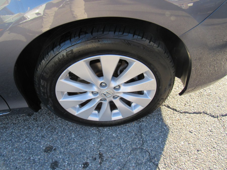 2015 Honda Accord Sdn 4dr I4 CVT EX, available for sale in Worcester, Massachusetts | Hilario's Auto Sales Inc.. Worcester, Massachusetts 2015 Honda Accord Sdn 4dr I4 CVT EX, available for sale in Worcester, Massachusetts | Hilario's Auto Sales Inc.. Worcester, Massachusetts