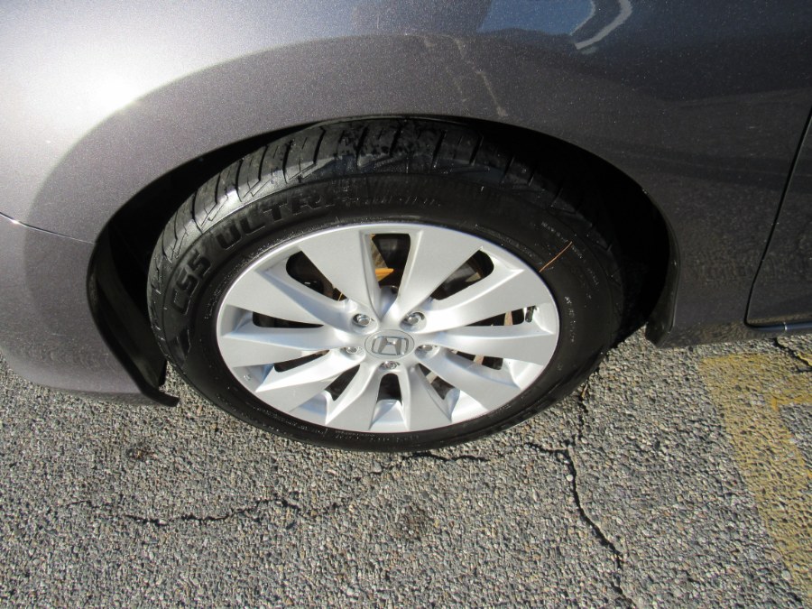 2015 Honda Accord Sdn 4dr I4 CVT EX, available for sale in Worcester, Massachusetts | Hilario's Auto Sales Inc.. Worcester, Massachusetts 2015 Honda Accord Sdn 4dr I4 CVT EX, available for sale in Worcester, Massachusetts | Hilario's Auto Sales Inc.. Worcester, Massachusetts