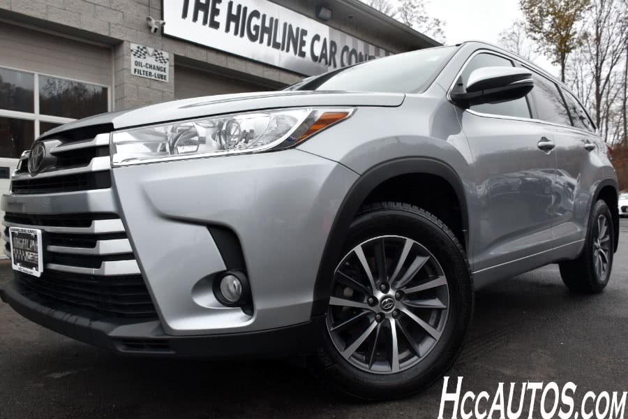 2017 Toyota Highlander XLE V6 AWD, available for sale in Waterbury, Connecticut | Highline Car Connection. Waterbury, Connecticut