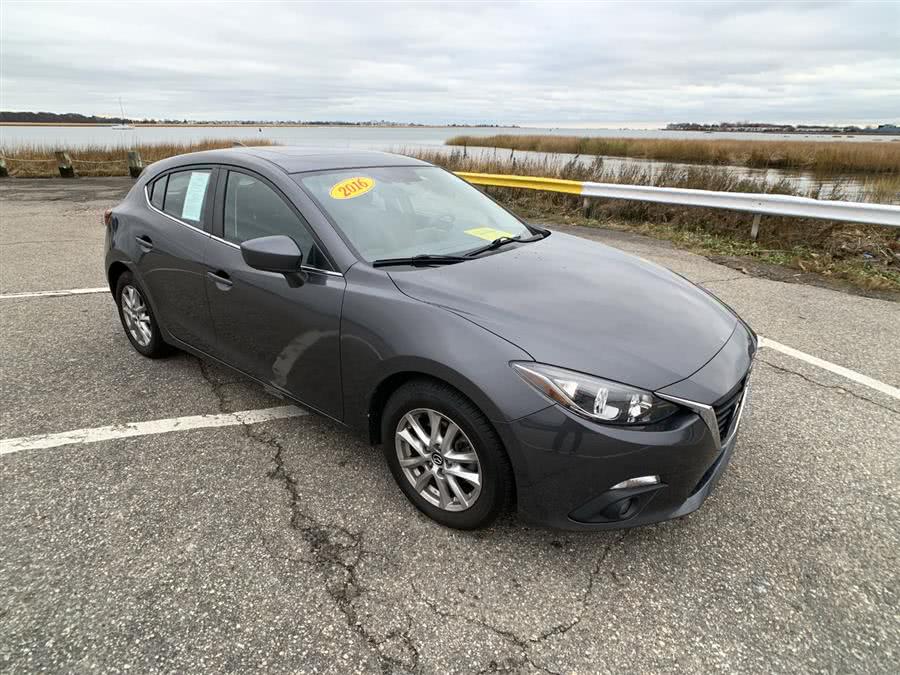 2016 Mazda Mazda3 5dr HB Auto i Grand Touring, available for sale in Stratford, Connecticut | Wiz Leasing Inc. Stratford, Connecticut