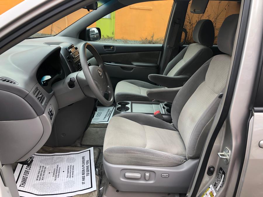 2009 Toyota Sienna 5dr 8-Pass Van LE FWD, available for sale in Lodi, New Jersey | Route 46 Auto Sales Inc. Lodi, New Jersey 2009 Toyota Sienna 5dr 8-Pass Van LE FWD, available for sale in Lodi, New Jersey | Route 46 Auto Sales Inc. Lodi, New Jersey