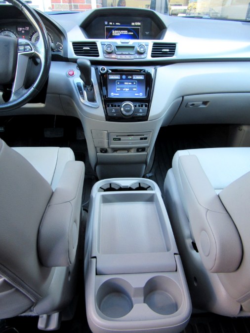 2015 Honda Odyssey 5dr EX-L w/Navi, available for sale in Paterson, New Jersey | MFG Prestige Auto Group. Paterson, New Jersey 2015 Honda Odyssey 5dr EX-L w/Navi, available for sale in Paterson, New Jersey | MFG Prestige Auto Group. Paterson, New Jersey