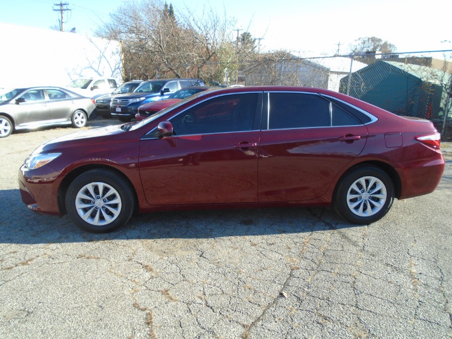 2015 Toyota Camry 4dr Sdn I4 Auto LE (Natl), available for sale in Milford, Connecticut | Dealertown Auto Wholesalers. Milford, Connecticut 2015 Toyota Camry 4dr Sdn I4 Auto LE (Natl), available for sale in Milford, Connecticut | Dealertown Auto Wholesalers. Milford, Connecticut