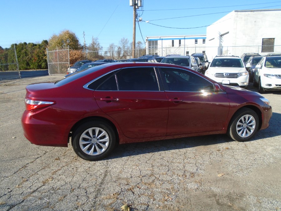 2015 Toyota Camry 4dr Sdn I4 Auto LE (Natl), available for sale in Milford, Connecticut | Dealertown Auto Wholesalers. Milford, Connecticut 2015 Toyota Camry 4dr Sdn I4 Auto LE (Natl), available for sale in Milford, Connecticut | Dealertown Auto Wholesalers. Milford, Connecticut