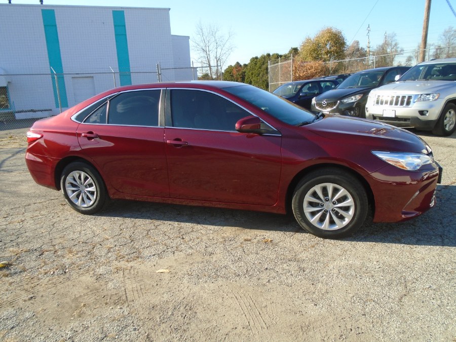 2015 Toyota Camry 4dr Sdn I4 Auto LE (Natl), available for sale in Milford, Connecticut | Dealertown Auto Wholesalers. Milford, Connecticut 2015 Toyota Camry 4dr Sdn I4 Auto LE (Natl), available for sale in Milford, Connecticut | Dealertown Auto Wholesalers. Milford, Connecticut