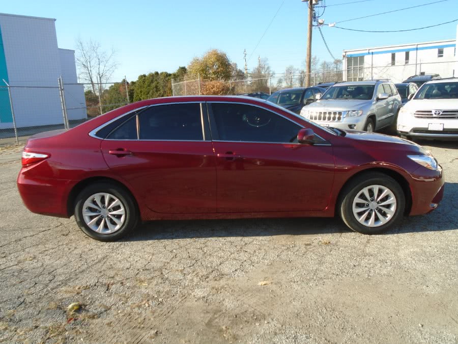 2015 Toyota Camry 4dr Sdn I4 Auto LE (Natl), available for sale in Milford, Connecticut | Dealertown Auto Wholesalers. Milford, Connecticut 2015 Toyota Camry 4dr Sdn I4 Auto LE (Natl), available for sale in Milford, Connecticut | Dealertown Auto Wholesalers. Milford, Connecticut