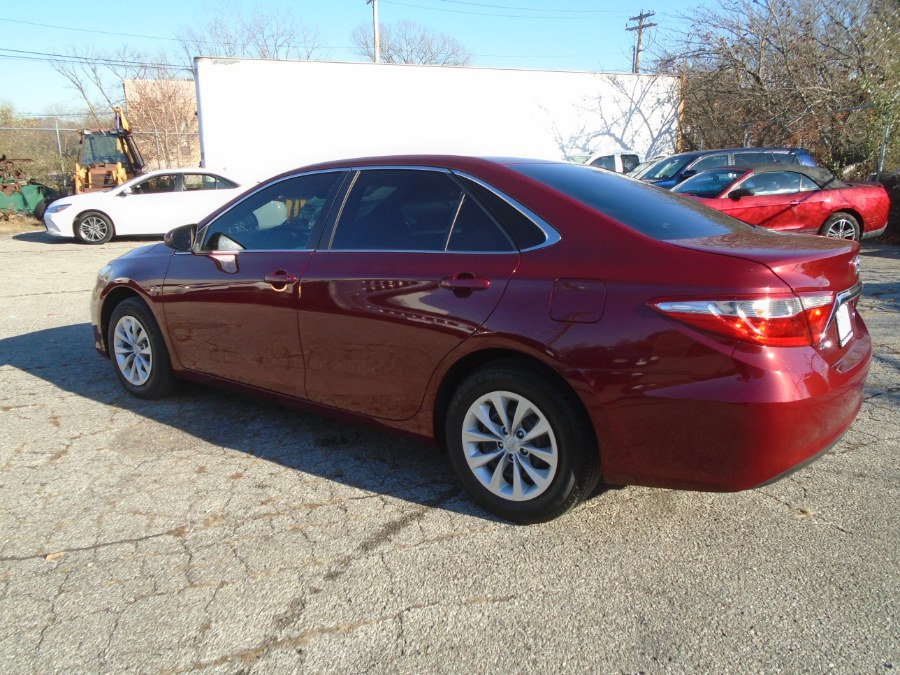 2015 Toyota Camry 4dr Sdn I4 Auto LE (Natl), available for sale in Milford, Connecticut | Dealertown Auto Wholesalers. Milford, Connecticut 2015 Toyota Camry 4dr Sdn I4 Auto LE (Natl), available for sale in Milford, Connecticut | Dealertown Auto Wholesalers. Milford, Connecticut