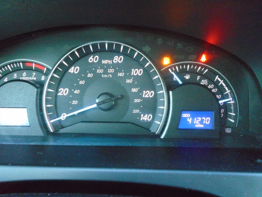 2015 Toyota Camry 4dr Sdn I4 Auto LE (Natl), available for sale in Milford, Connecticut | Dealertown Auto Wholesalers. Milford, Connecticut 2015 Toyota Camry 4dr Sdn I4 Auto LE (Natl), available for sale in Milford, Connecticut | Dealertown Auto Wholesalers. Milford, Connecticut