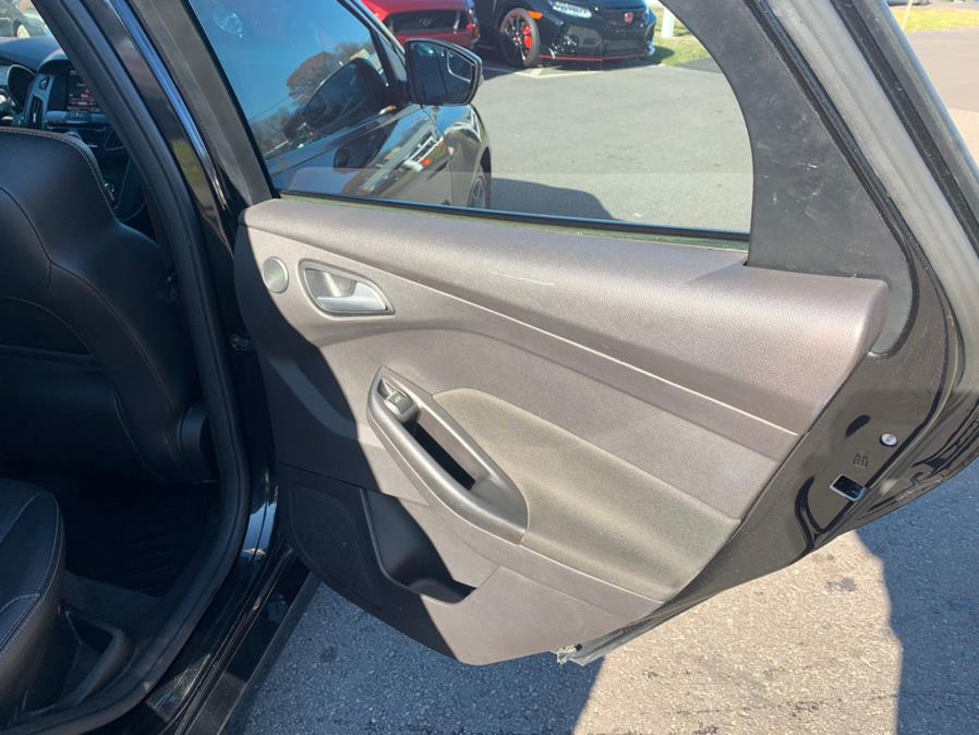 2014 Ford Focus 5dr HB ST, available for sale in South Windsor, Connecticut | Mike And Tony Auto Sales, Inc. South Windsor, Connecticut 2014 Ford Focus 5dr HB ST, available for sale in South Windsor, Connecticut | Mike And Tony Auto Sales, Inc. South Windsor, Connecticut