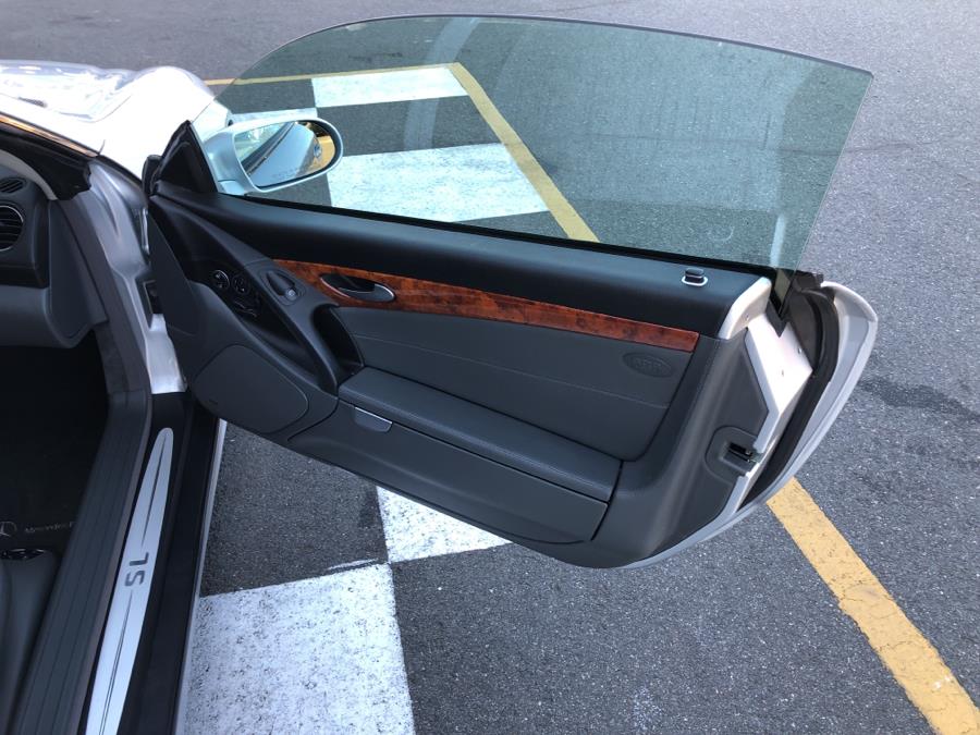 2006 Mercedes-Benz SL-Class 2dr Roadster 5.0L, available for sale in Waterbury, Connecticut | National Auto Brokers, Inc.. Waterbury, Connecticut 2006 Mercedes-Benz SL-Class 2dr Roadster 5.0L, available for sale in Waterbury, Connecticut | National Auto Brokers, Inc.. Waterbury, Connecticut