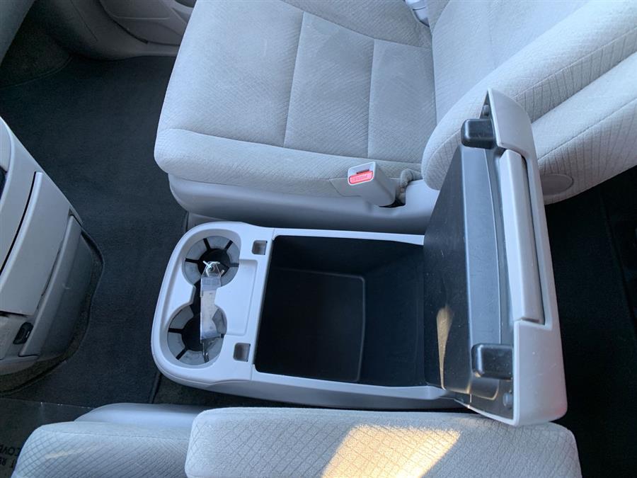 2014 Honda Odyssey 5dr EX, available for sale in Stratford, Connecticut | Wiz Leasing Inc. Stratford, Connecticut 2014 Honda Odyssey 5dr EX, available for sale in Stratford, Connecticut | Wiz Leasing Inc. Stratford, Connecticut