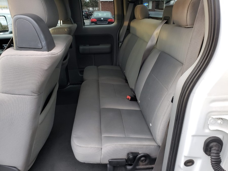 2007 Ford F-150 4WD Supercab 133" XLT, available for sale in East Windsor, Connecticut | A1 Auto Sale LLC. East Windsor, Connecticut 2007 Ford F-150 4WD Supercab 133" XLT, available for sale in East Windsor, Connecticut | A1 Auto Sale LLC. East Windsor, Connecticut