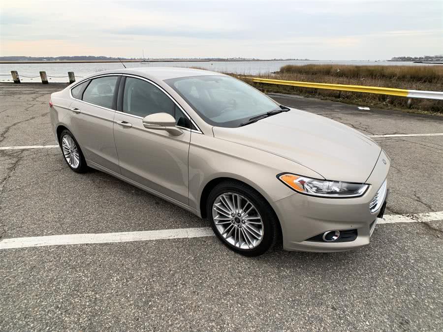 2015 Ford Fusion 4dr Sdn SE FWD, available for sale in Stratford, Connecticut | Wiz Leasing Inc. Stratford, Connecticut