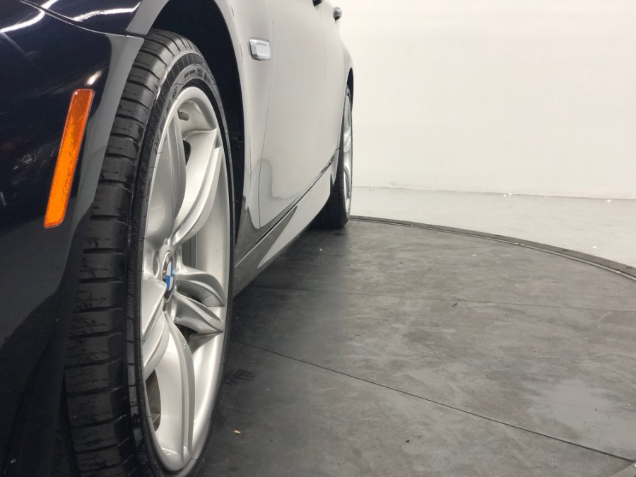 2016 BMW 5 Series 4dr Sdn 550i xDrive AWD, available for sale in Bronx, New York | Car Factory Expo Inc.. Bronx, New York 2016 BMW 5 Series 4dr Sdn 550i xDrive AWD, available for sale in Bronx, New York | Car Factory Expo Inc.. Bronx, New York