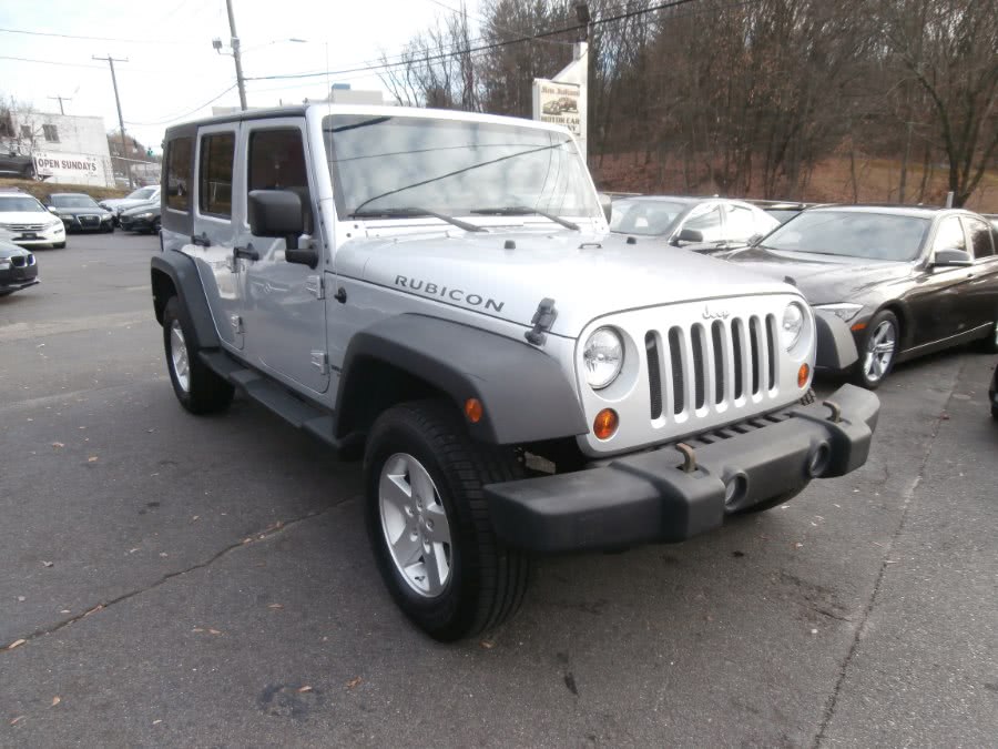 2009 Jeep Wrangler Unlimited 4WD 4dr Rubicon, available for sale in Waterbury, Connecticut | Jim Juliani Motors. Waterbury, Connecticut