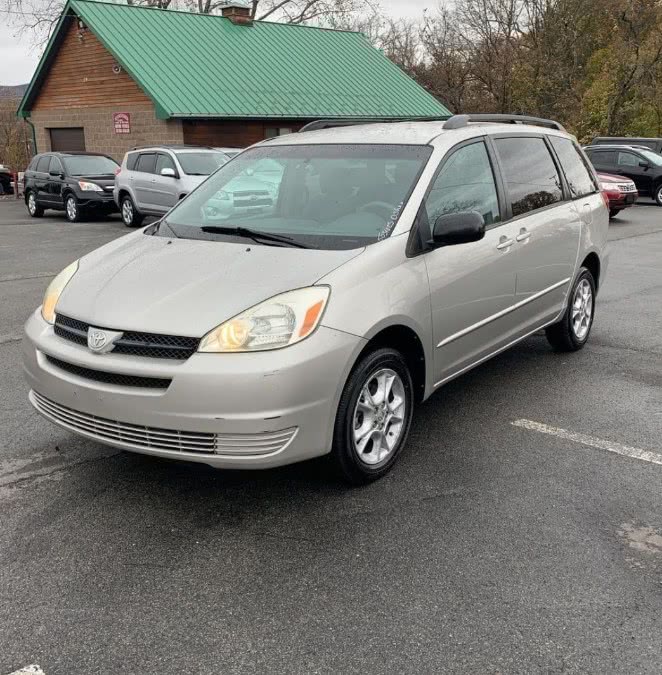 2004 Toyota Sienna 5dr LE AWD, available for sale in Yonkers, New York | Westchester NY Motors Corp. Yonkers, New York 2004 Toyota Sienna 5dr LE AWD, available for sale in Yonkers, New York | Westchester NY Motors Corp. Yonkers, New York