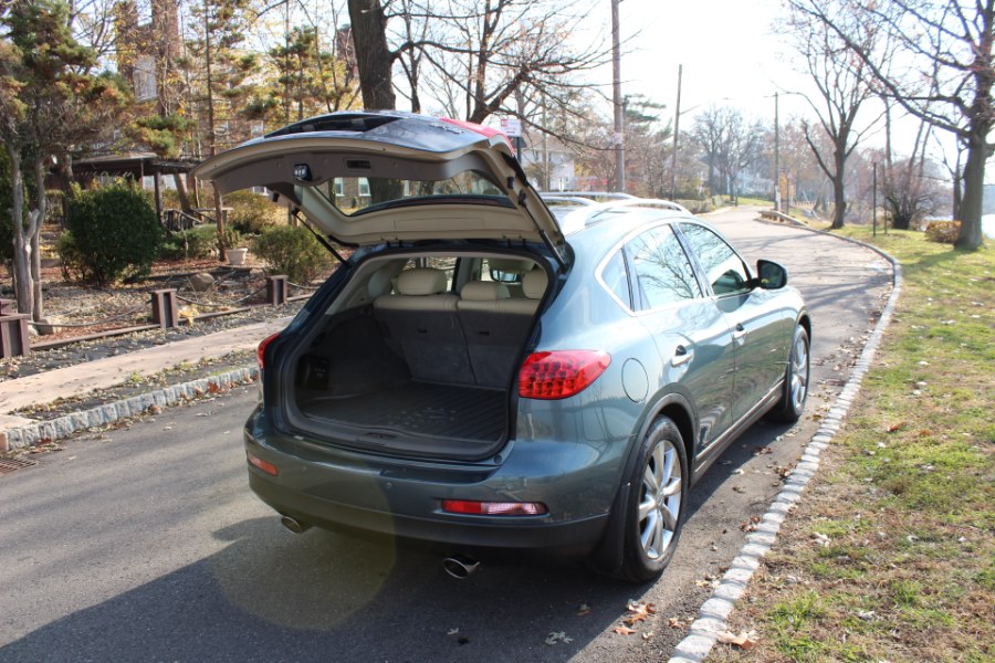 2008 Infiniti EX35 AWD 4dr Journey, available for sale in Great Neck, New York | Great Neck Car Buyers & Sellers. Great Neck, New York 2008 Infiniti EX35 AWD 4dr Journey, available for sale in Great Neck, New York | Great Neck Car Buyers & Sellers. Great Neck, New York