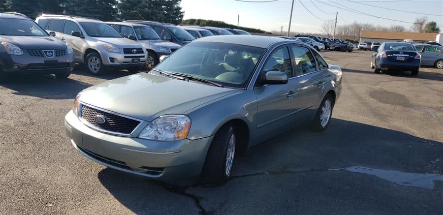 2005 Ford Five Hundred 4dr Sdn SE, available for sale in East Windsor, Connecticut | A1 Auto Sale LLC. East Windsor, Connecticut