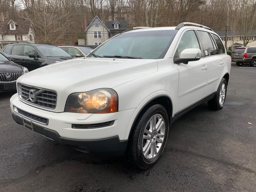 2010 Volvo XC90 AWD 4dr I6, available for sale in Canton, Connecticut | Lava Motors. Canton, Connecticut