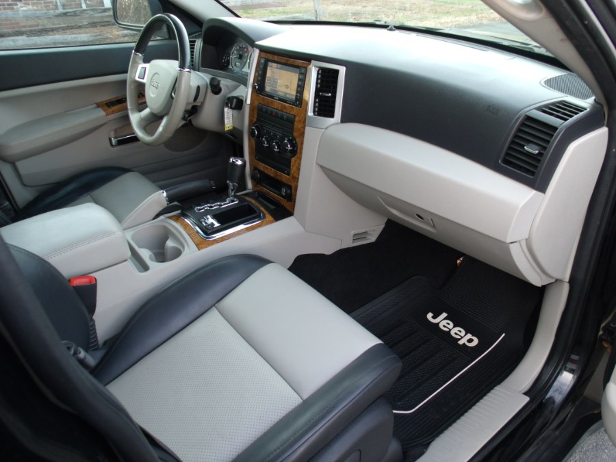 2008 Jeep Grand Cherokee 4WD 4dr Limited, available for sale in Suffield, Connecticut | Suffield Auto LLC. Suffield, Connecticut 2008 Jeep Grand Cherokee 4WD 4dr Limited, available for sale in Suffield, Connecticut | Suffield Auto LLC. Suffield, Connecticut