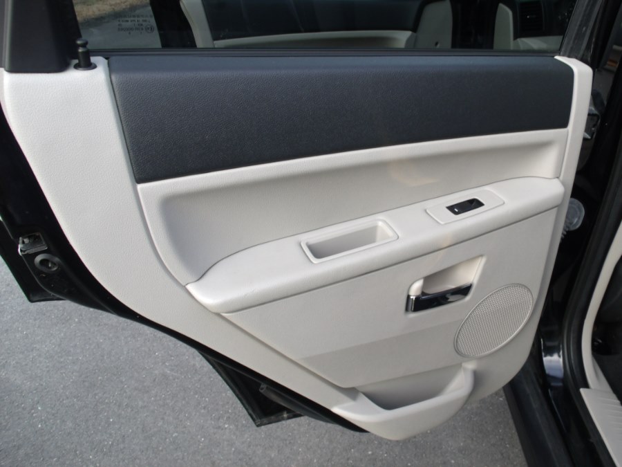 2008 Jeep Grand Cherokee 4WD 4dr Limited, available for sale in Suffield, Connecticut | Suffield Auto LLC. Suffield, Connecticut 2008 Jeep Grand Cherokee 4WD 4dr Limited, available for sale in Suffield, Connecticut | Suffield Auto LLC. Suffield, Connecticut