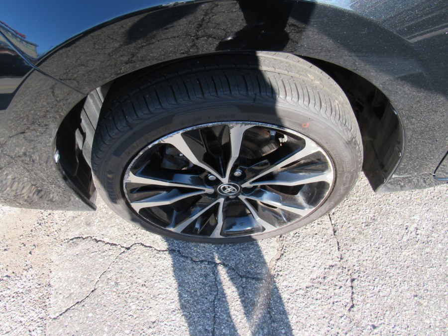 Used Toyota Corolla SE CVT (Natl) 2017 | Hilario's Auto Sales Inc.. Worcester, Massachusetts Used Toyota Corolla SE CVT (Natl) 2017 | Hilario's Auto Sales Inc.. Worcester, Massachusetts