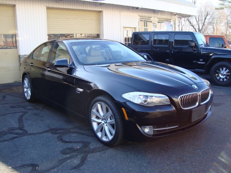2011 BMW 5 Series 4dr Sdn 535i xDrive AWD, available for sale in Manchester, Connecticut | Yara Motors. Manchester, Connecticut