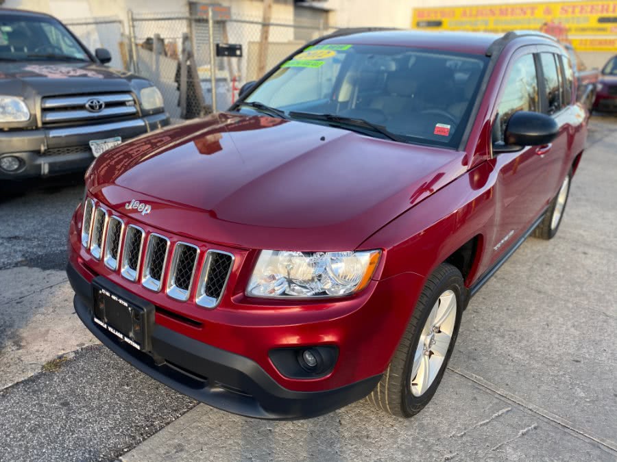 2013 Jeep Compass 4WD 4dr Latitude, available for sale in Middle Village, New York | Middle Village Motors . Middle Village, New York