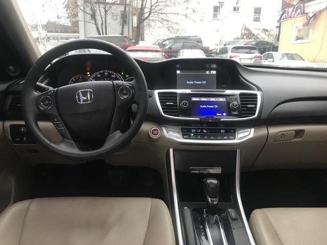 Used Honda Accord EX-L 2015 | Hillside Auto Outlet. Jamaica, New York Used Honda Accord EX-L 2015 | Hillside Auto Outlet. Jamaica, New York