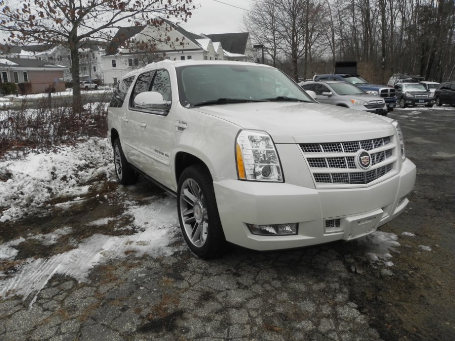 2013 Cadillac Escalade ESV AWD 4dr Premium, available for sale in Ridgefield, Connecticut | Marty Motors Inc. Ridgefield, Connecticut 2013 Cadillac Escalade ESV AWD 4dr Premium, available for sale in Ridgefield, Connecticut | Marty Motors Inc. Ridgefield, Connecticut