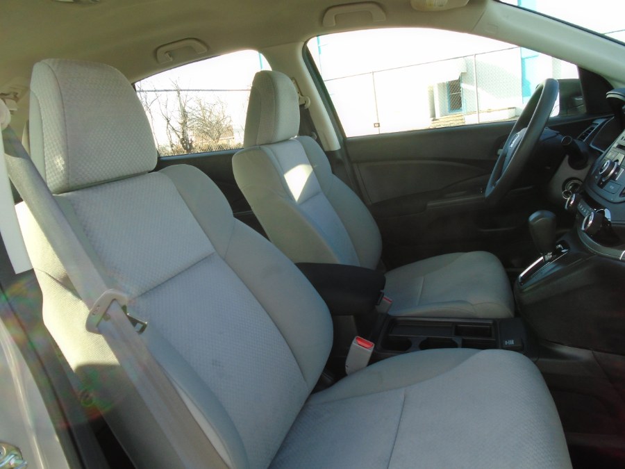 2016 Honda CR-V AWD 5dr LX, available for sale in Milford, Connecticut | Dealertown Auto Wholesalers. Milford, Connecticut 2016 Honda CR-V AWD 5dr LX, available for sale in Milford, Connecticut | Dealertown Auto Wholesalers. Milford, Connecticut