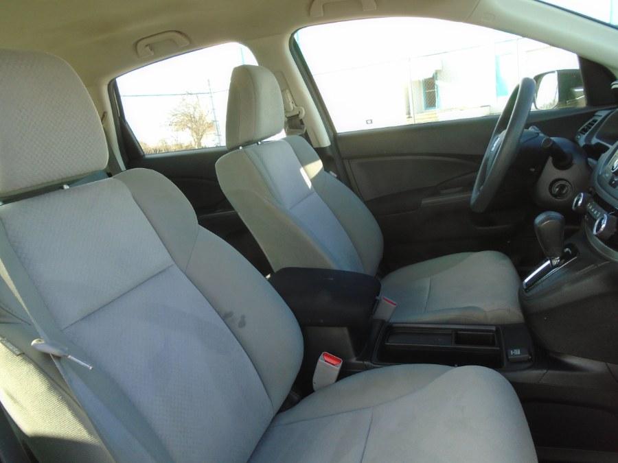 2016 Honda CR-V AWD 5dr LX, available for sale in Milford, Connecticut | Dealertown Auto Wholesalers. Milford, Connecticut 2016 Honda CR-V AWD 5dr LX, available for sale in Milford, Connecticut | Dealertown Auto Wholesalers. Milford, Connecticut