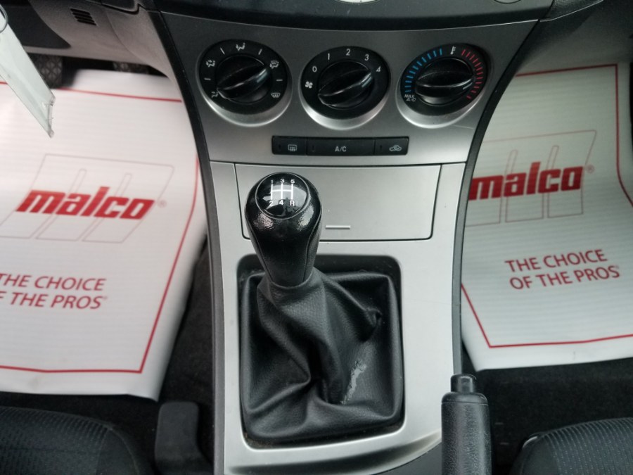 Used Mazda Mazda3 4dr Sdn Auto i Touring 2011 | ODA Auto Precision LLC. Auburn, New Hampshire