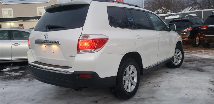 2012 Toyota Highlander 4WD 4dr V6 (Natl), available for sale in Springfield, Massachusetts | Absolute Motors Inc. Springfield, Massachusetts 2012 Toyota Highlander 4WD 4dr V6 (Natl), available for sale in Springfield, Massachusetts | Absolute Motors Inc. Springfield, Massachusetts