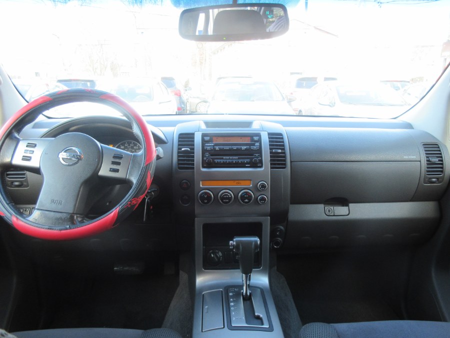 2007 Nissan Pathfinder 4WD 4dr LE, available for sale in Linden, New Jersey | Route 27 Auto Mall. Linden, New Jersey 2007 Nissan Pathfinder 4WD 4dr LE, available for sale in Linden, New Jersey | Route 27 Auto Mall. Linden, New Jersey