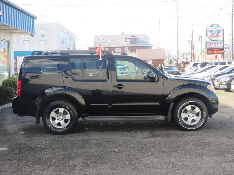 2007 Nissan Pathfinder 4WD 4dr LE, available for sale in Linden, New Jersey | Route 27 Auto Mall. Linden, New Jersey 2007 Nissan Pathfinder 4WD 4dr LE, available for sale in Linden, New Jersey | Route 27 Auto Mall. Linden, New Jersey