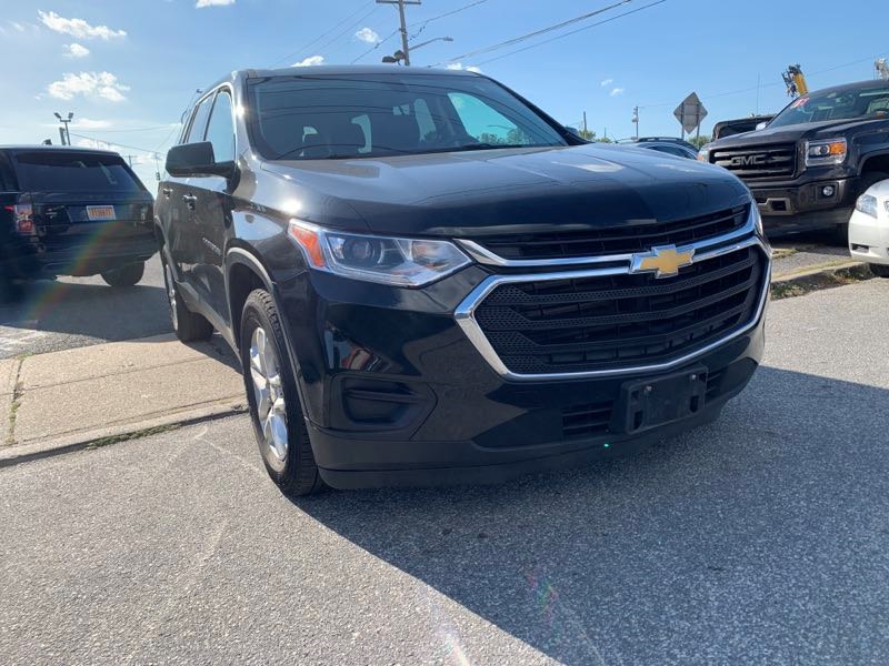 2018 Chevrolet Traverse FWD 4dr LS w/1LS, available for sale in Inwood, New York | 5 Towns Drive. Inwood, New York 2018 Chevrolet Traverse FWD 4dr LS w/1LS, available for sale in Inwood, New York | 5 Towns Drive. Inwood, New York