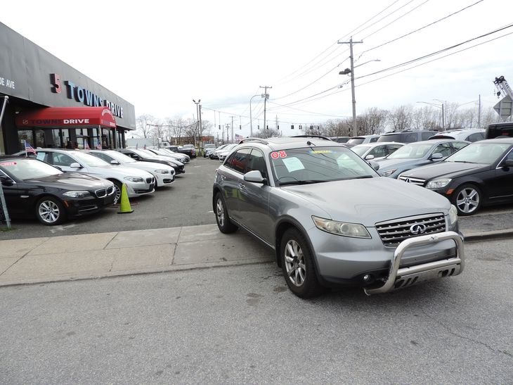 2008 Infiniti FX35 AWD 4dr, available for sale in Inwood, New York | 5 Towns Drive. Inwood, New York 2008 Infiniti FX35 AWD 4dr, available for sale in Inwood, New York | 5 Towns Drive. Inwood, New York