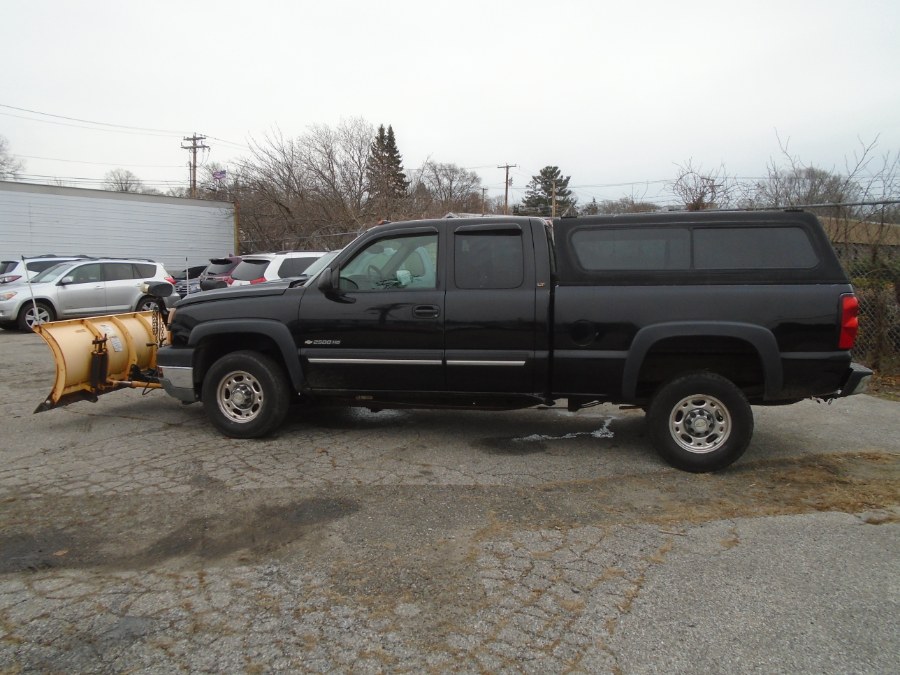 2005 Chevrolet Silverado 2500HD Ext Cab 143.5" WB 4WD LT, available for sale in Milford, Connecticut | Dealertown Auto Wholesalers. Milford, Connecticut 2005 Chevrolet Silverado 2500HD Ext Cab 143.5" WB 4WD LT, available for sale in Milford, Connecticut | Dealertown Auto Wholesalers. Milford, Connecticut