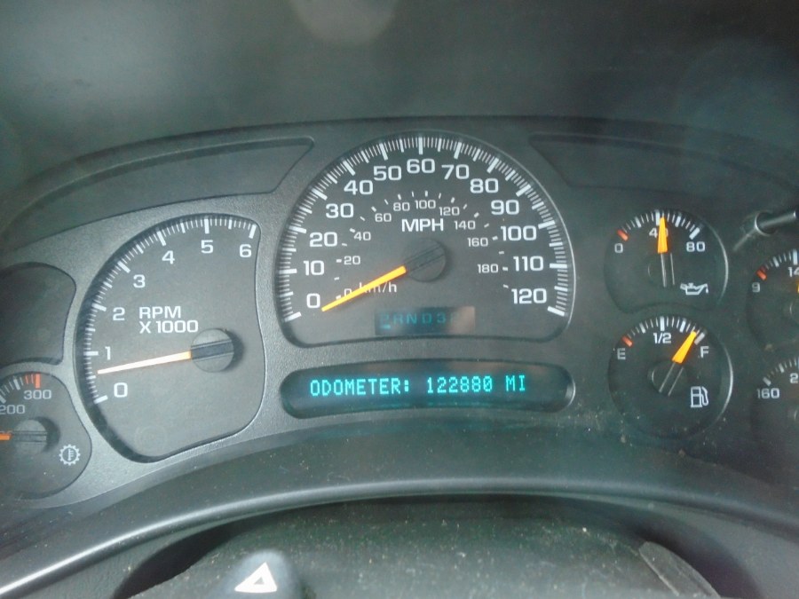 2005 Chevrolet Silverado 2500HD Ext Cab 143.5" WB 4WD LT, available for sale in Milford, Connecticut | Dealertown Auto Wholesalers. Milford, Connecticut 2005 Chevrolet Silverado 2500HD Ext Cab 143.5" WB 4WD LT, available for sale in Milford, Connecticut | Dealertown Auto Wholesalers. Milford, Connecticut